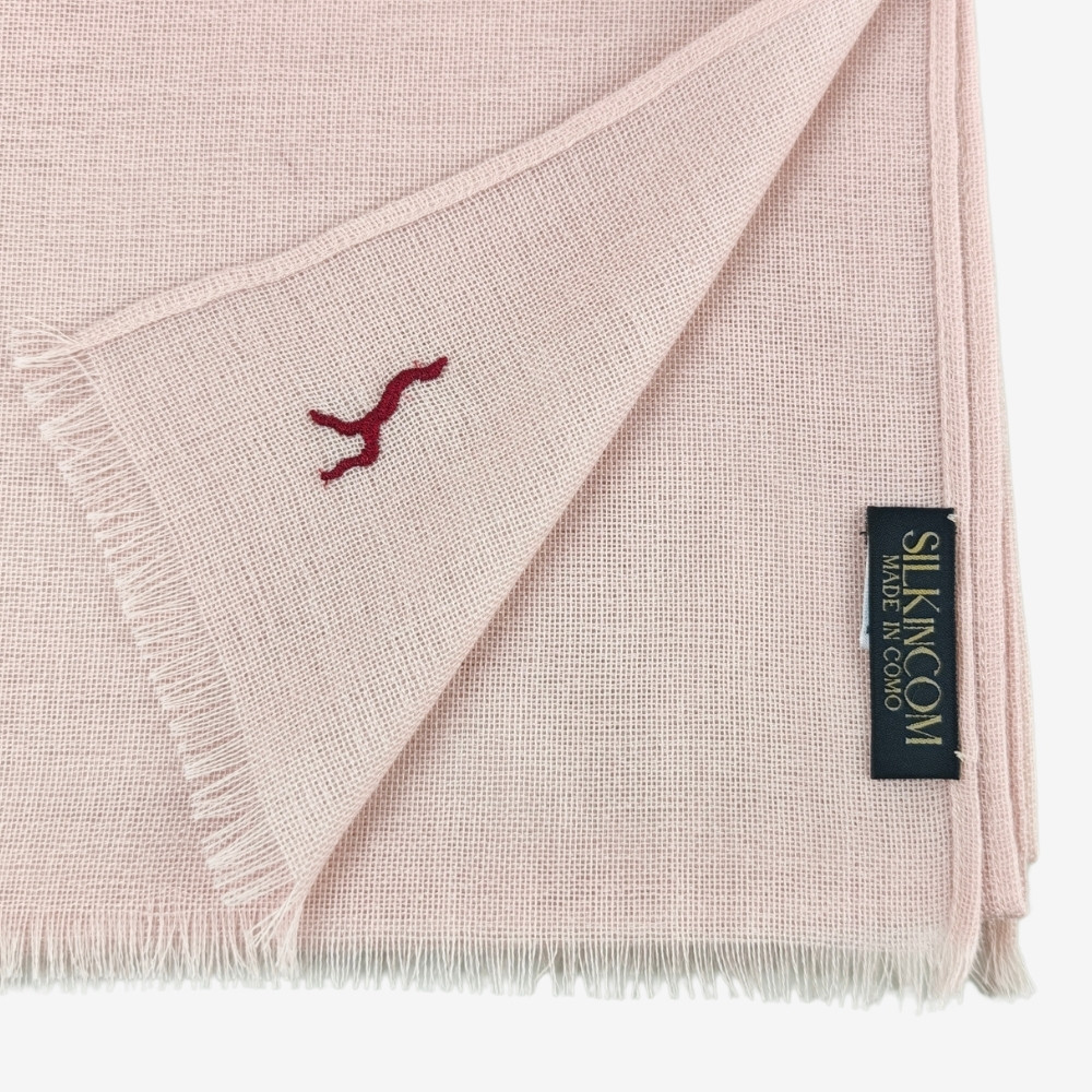 Bellagio Cipria — logo bordeaux Cashmere — vista 3